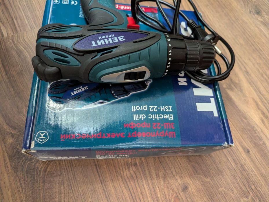 Шуруповерт Зеніт ЗШ-22