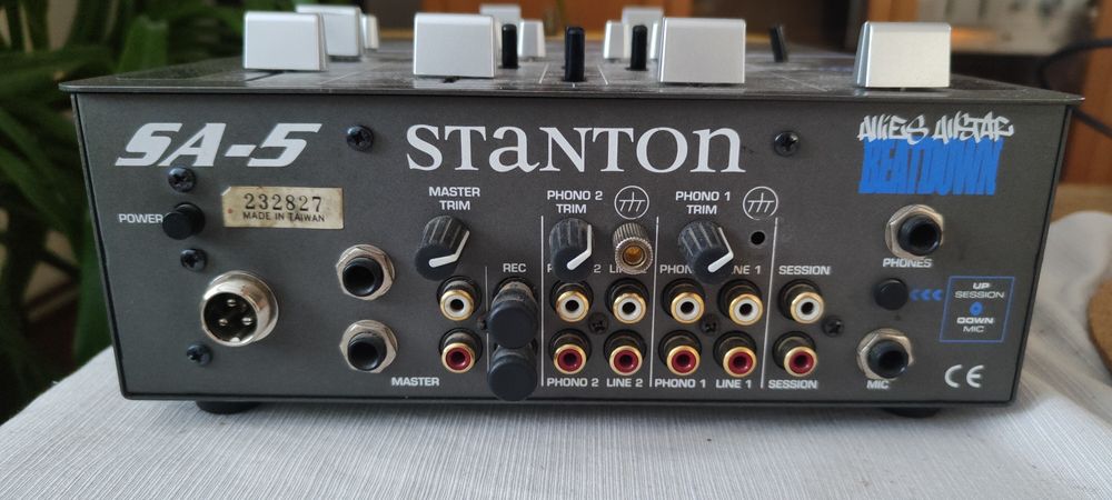 Stanton SA-5 DJミキサー Stanton SA.5 Professional Battle Mixer