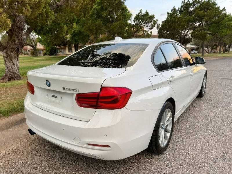 2016 BMW 3 Series 320i
