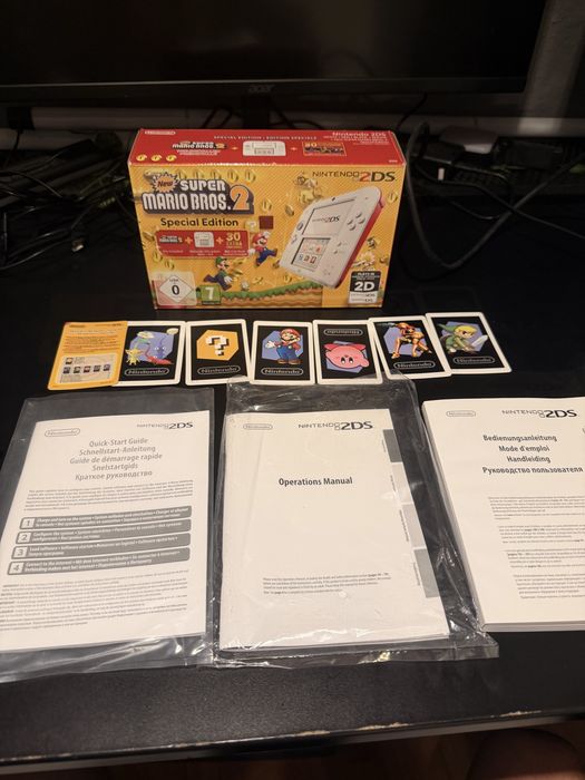 Nintendo 2DS Special Edition New Super Mario Bros. 2