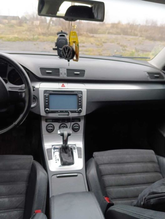 Пасат б6 2008 2.0 TDI автомат