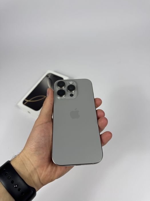 Iphone 16 pro 512 GB Natural