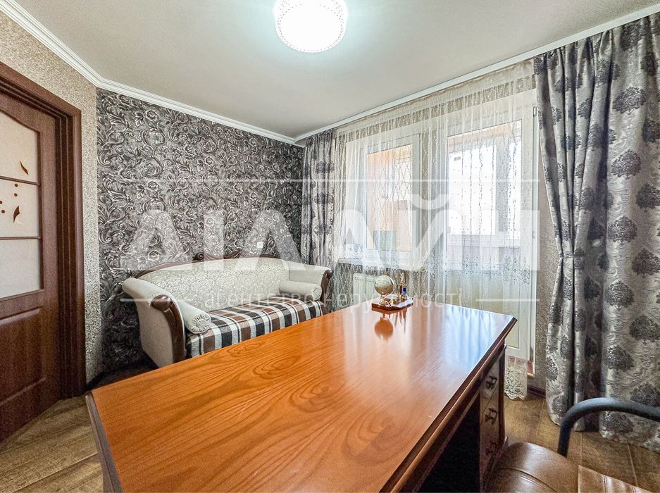 VIP 4х комн квартира 170 м2 по Юбилейному 14