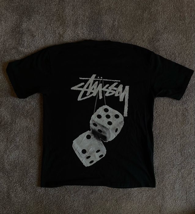 Tshirt stussy preta
