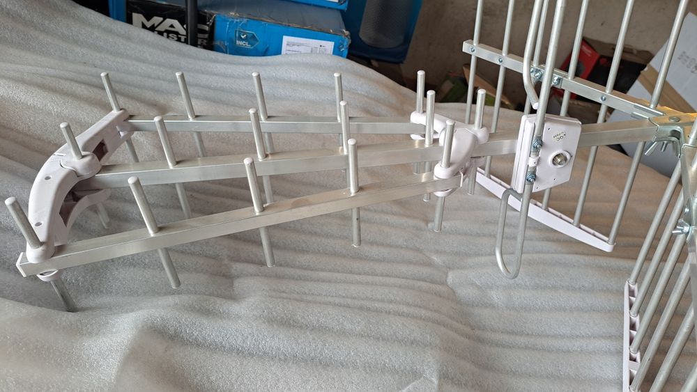 Antena zewnętrzna technisat technicomvo T3-a DVBT nowa