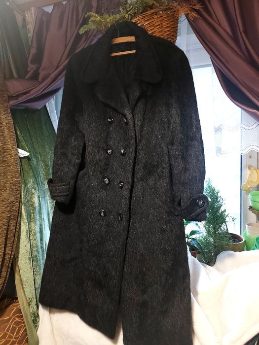 Plaszcz z naturalnego futra lamy rozm 48