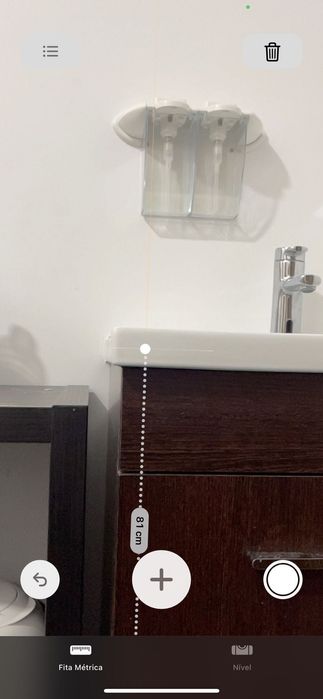 Lavatório com arrumação