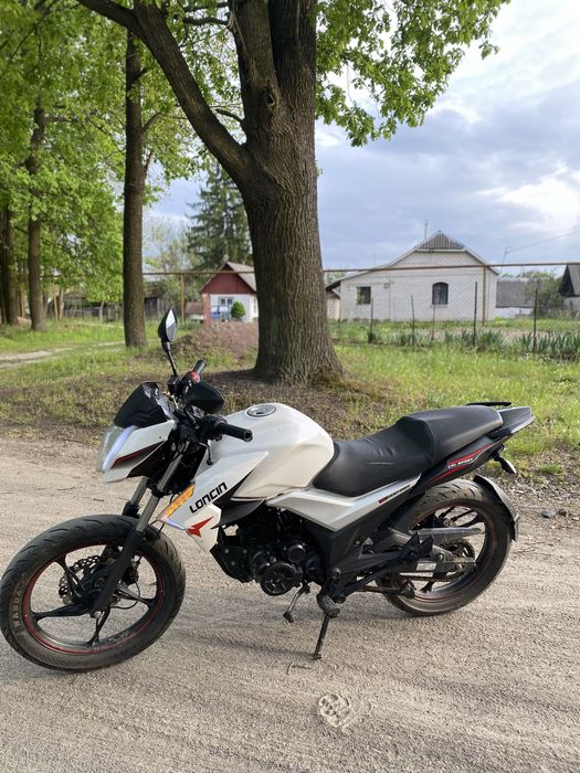 Мотоцикл Loncin cr1s 200
