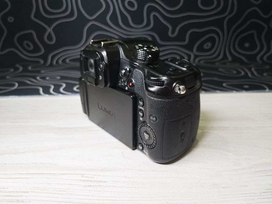 Фотоапарат Panasonic Lumix GH4
