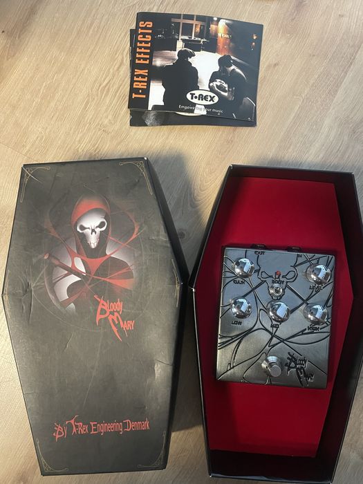 Pedal de efeitos T-Rex Bloody Mary Distortion
