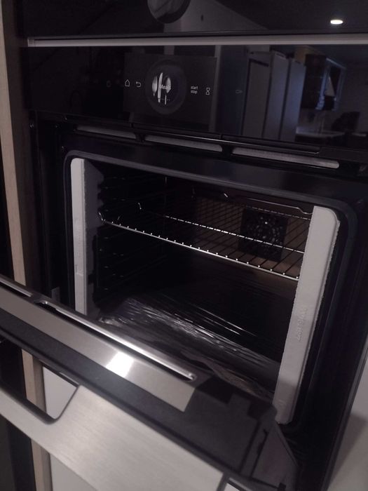 Piekarnik do zabudowy Bosch HBG 7542B1 60x60 Serie 8 czarny  + gratis