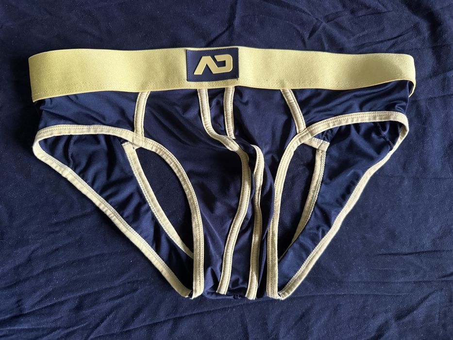 Używane jockstrapy/slipy