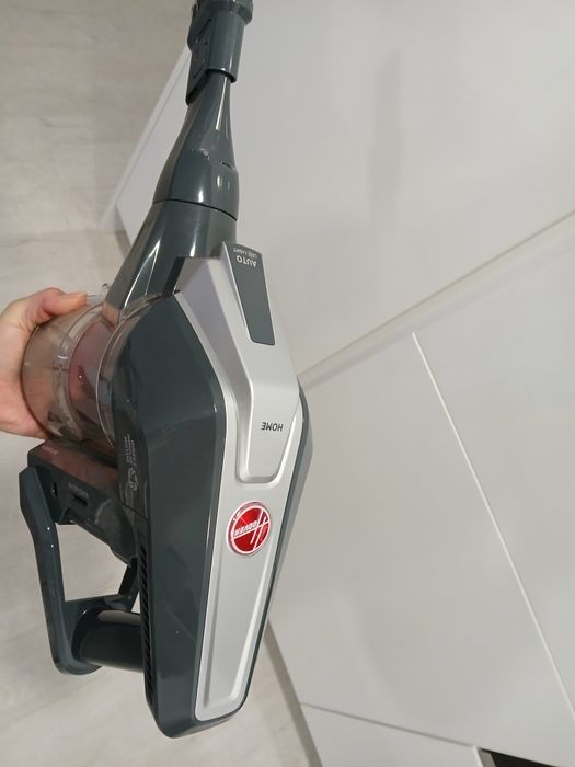 Aspirador vertical Hoover