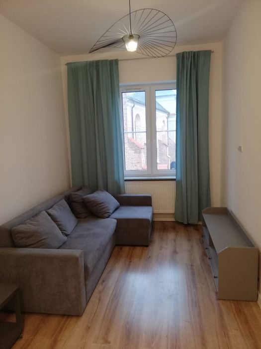 Mieszkanie do wynajęcia 34 m² w samym centrum Sieradza | Ogród, WiFi,