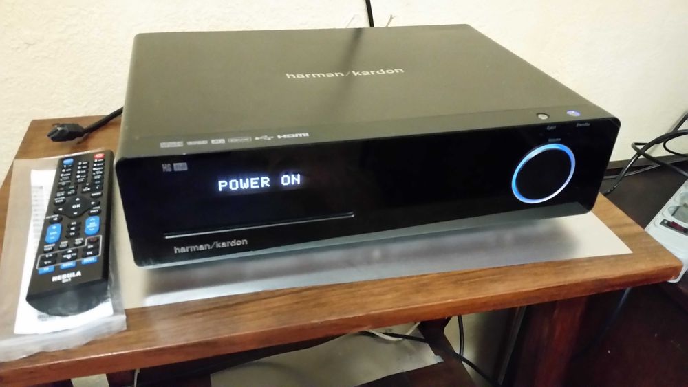 б\у HiFi-  ресив.Harman Kardon \300w 6-8om\нов.пульт\\HDMi\USB