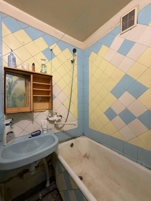 2к квартира на Заболотного(3-339-617)
