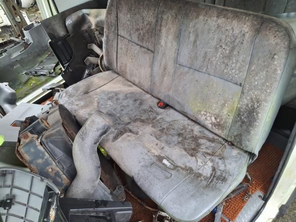 Conjunto de bancos MITSUBISHI Canter (FB7, FB8, FE7, FE8) VII