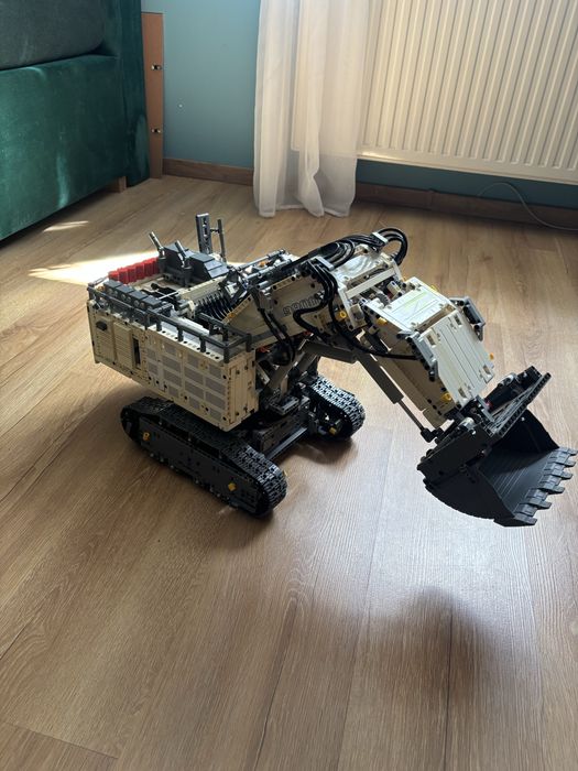LEGO Technic 42100 Liebherr