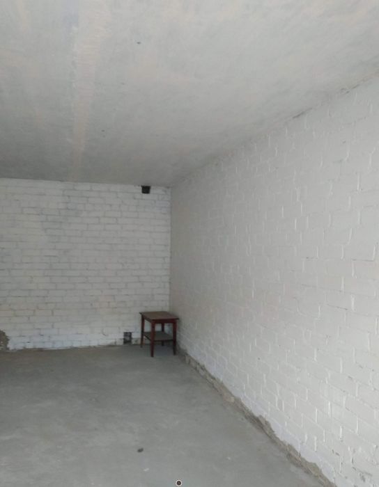 Продаю гараж Дарницький район