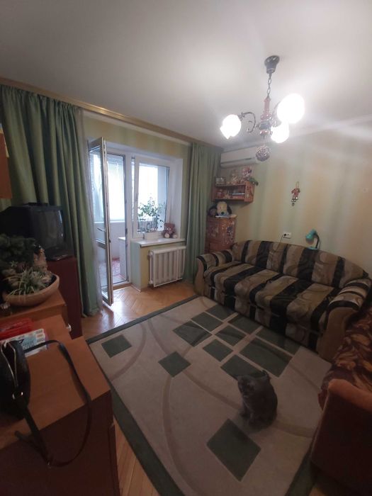 Продаж 3-х кімн. квартири Левка Лукьяненка 18,  біля М Минська