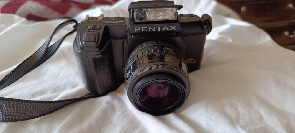 Pentax SFXn + lente 35-80mm