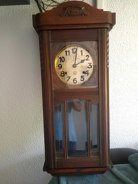 Relogio de parede muito antigo