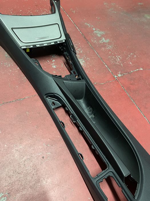 Consola central bmw serie 1 E82 E81 E87