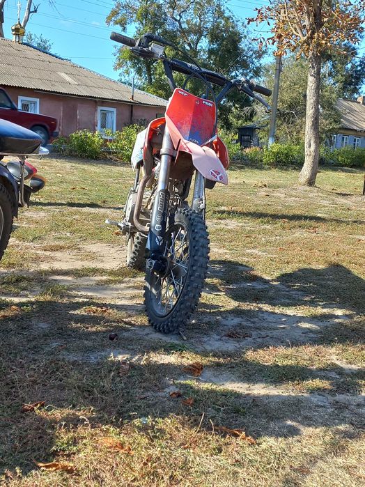 Пітбайк ycf pilot f150e