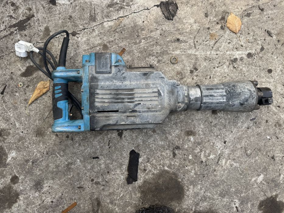 Отбойные молотки рабочие