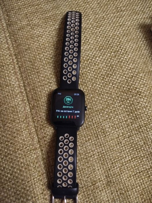 Смарт годинник Amazfit Bip U Pro