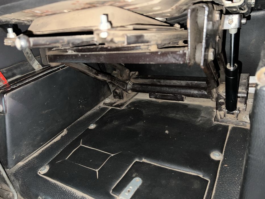 Польське Сидіня для трактора мтз