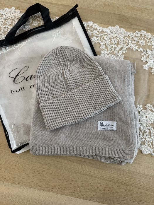 Szary komplet kaszmirowy Cashmere made in italy