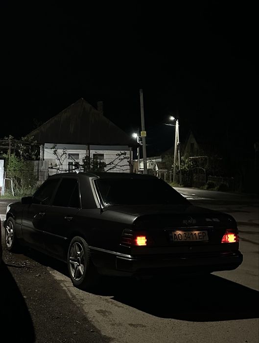 Продам Мерседес w124 1992 рік 3.0 ом606