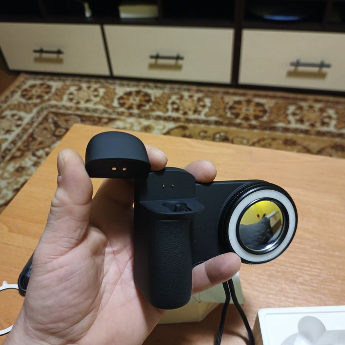 Магнитный держатель для селфи