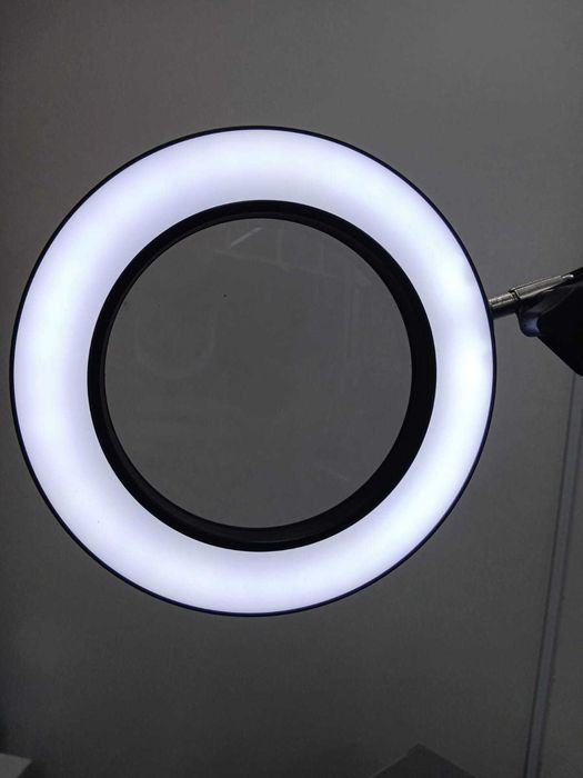 Ring Light Luminária de Mesa com Lupa