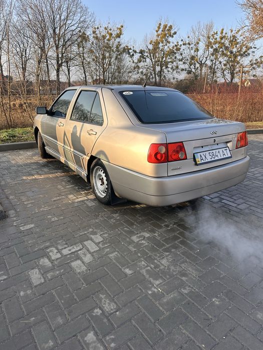 Продаю авто в непогануму стані