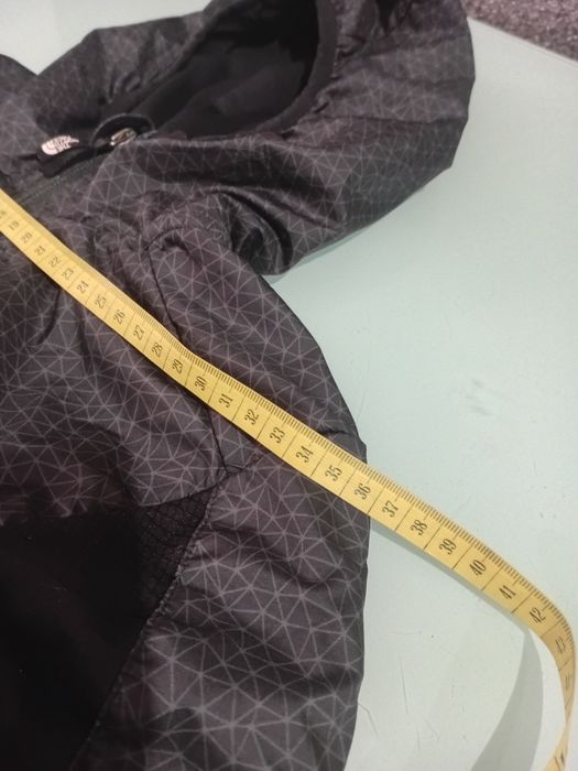 Вітровка the north face TNF