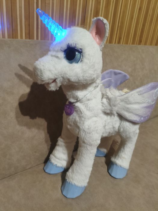 інтерактивна іграшка Єдиноріг StarLily із серії FurReal Friends від Ha