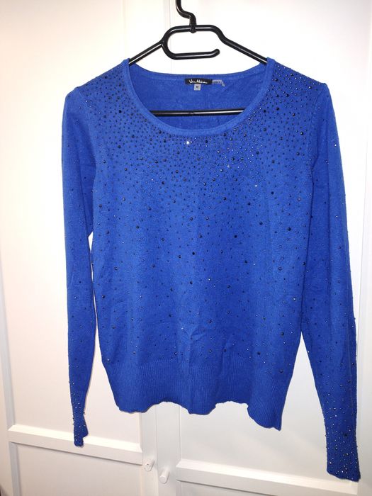 Chabrowy sweter z cekinami