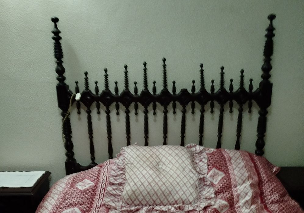 Quarto casal para desocupar urgente