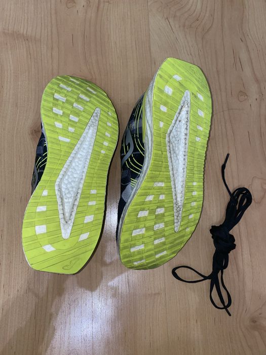 Tenis de corrida da Joma