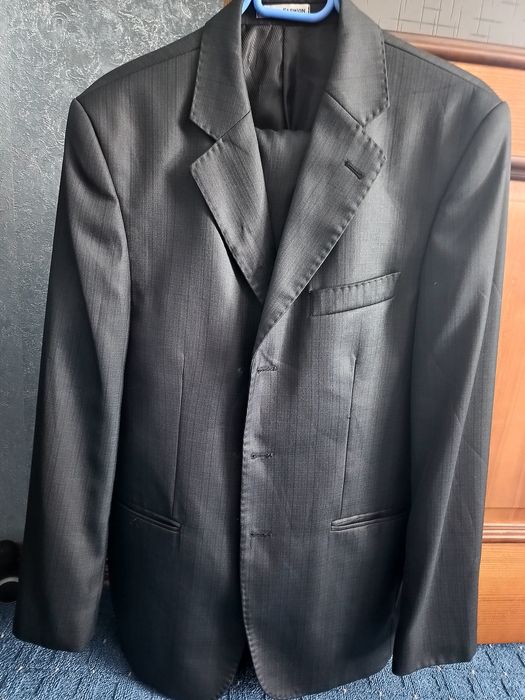 Продам    костюм