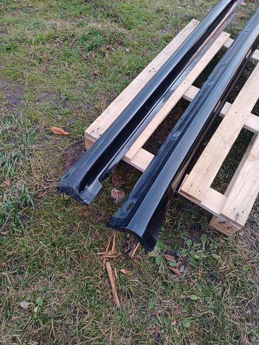 Mercedes B-Class W245 пластикові накладки на пороги