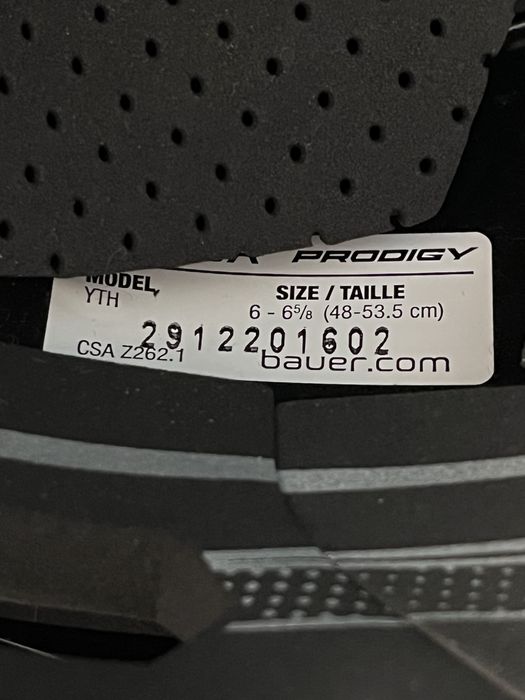 Хокейний шолом BAUER дитячий