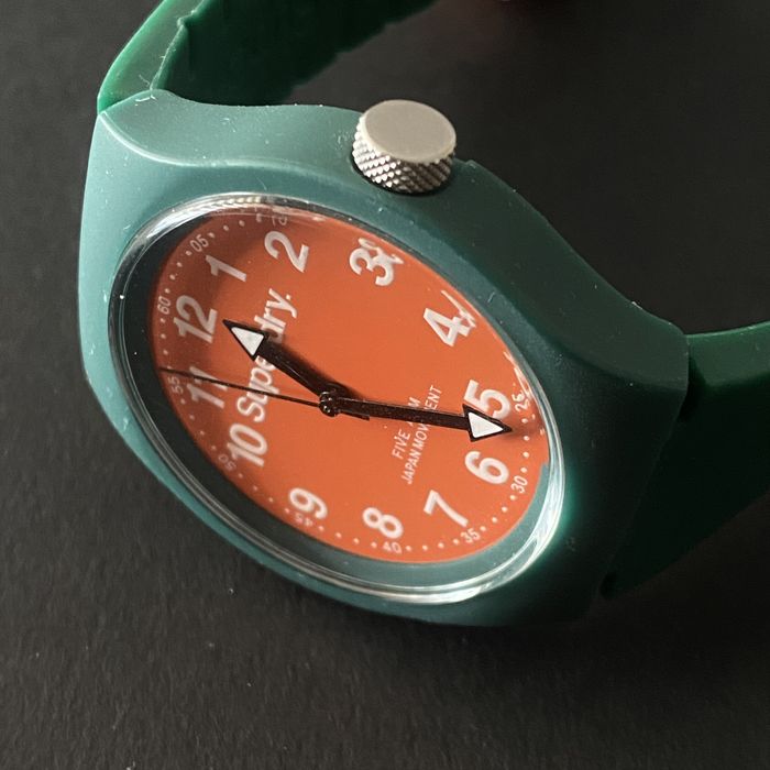 Молодіжний жіночий годинник Superdry