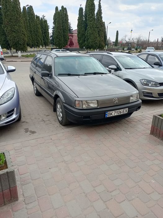Продам passat b3 1.6 г/б