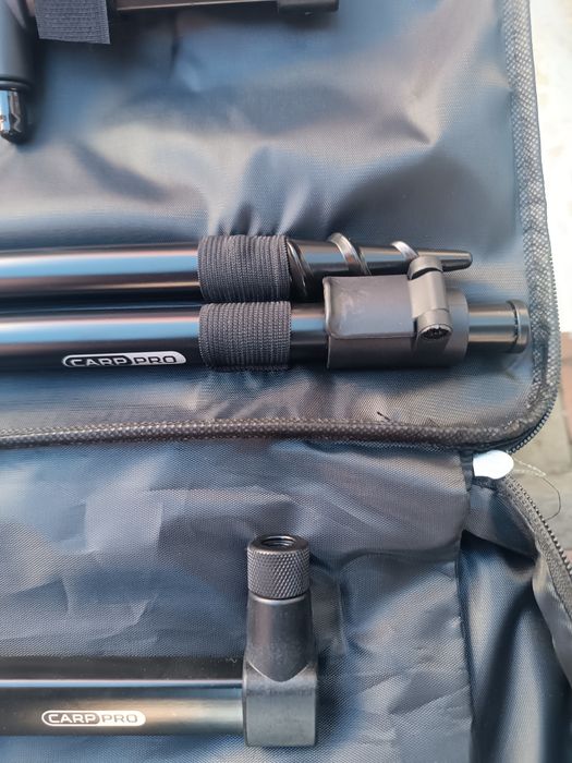 Набір з двох стійок і двух буз-барів Carp Pro Buzz & Sticks Kit In Bag