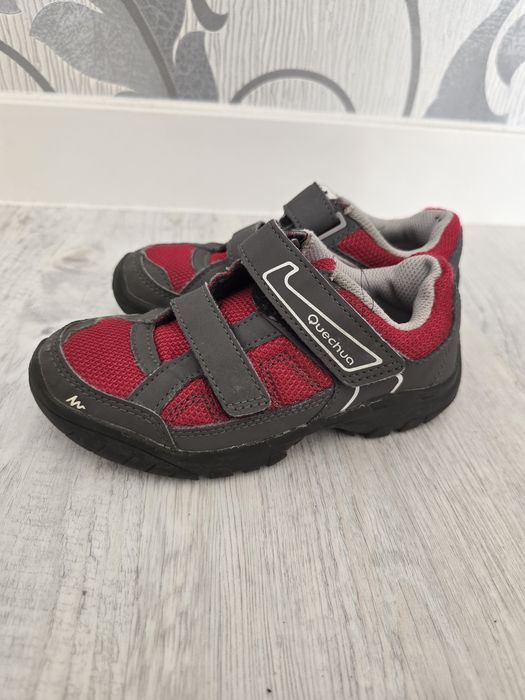 Buty Decathlon Quechua rozmiar 29 dziecięce na rzepy