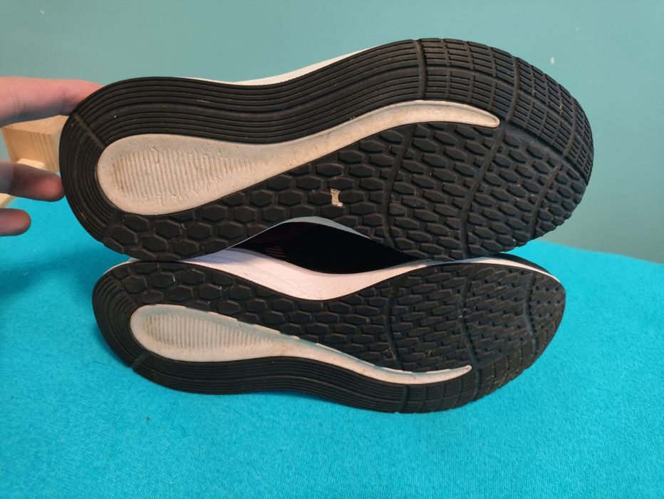 Buty sportowe energetics Runing rozmiar 39 wkładka 26 cm