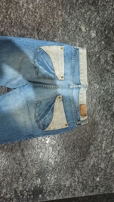 Spodnie jeansowe rozmiar S